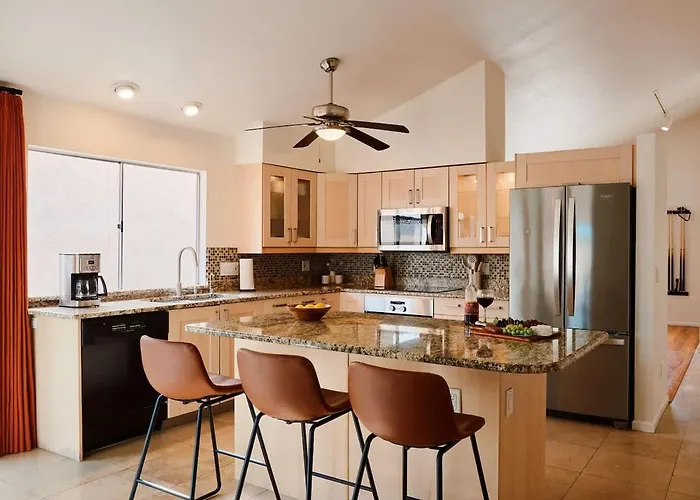 Cactus Spur - Pool & Fire Pit - Mins To Old Town Holiday home Scottsdale