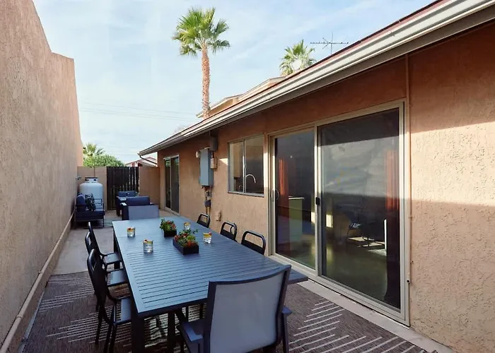Cactus Spur - Pool & Fire Pit - Mins To Old Town Holiday home Scottsdale