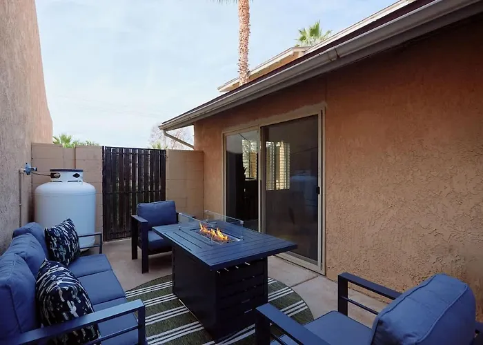 Cactus Spur - Pool & Fire Pit - Mins To Old Town Holiday home Scottsdale